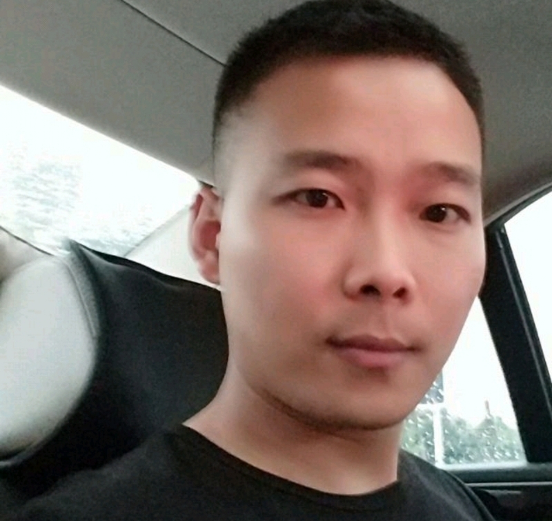 李先生的第二张照片--南京相亲服务中心