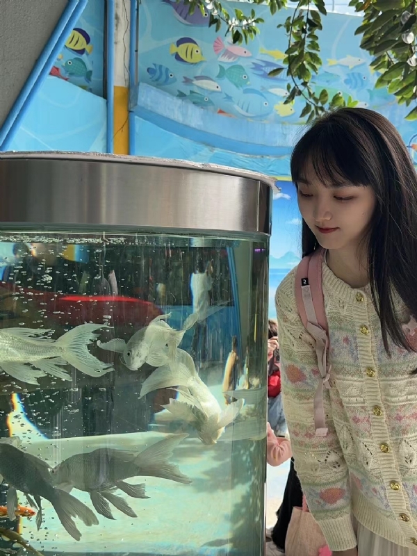 yiyi的第一张照片--南京相亲服务中心