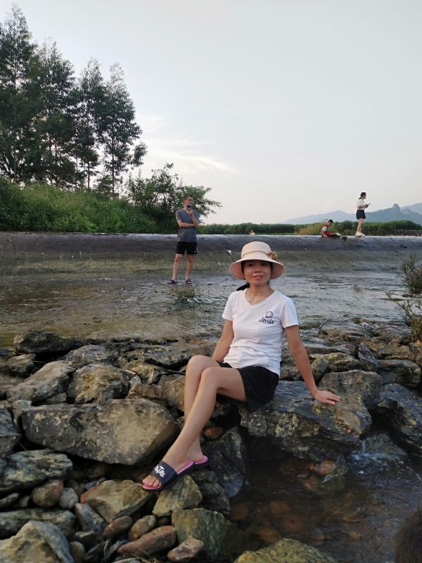 雪儿的第一张照片--南京相亲服务中心