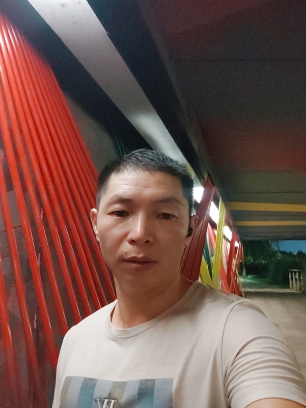 夜猫的第一张照片--南京相亲服务中心