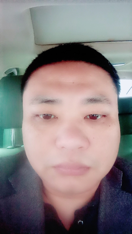 向日葵的第一张照片--南京相亲服务中心