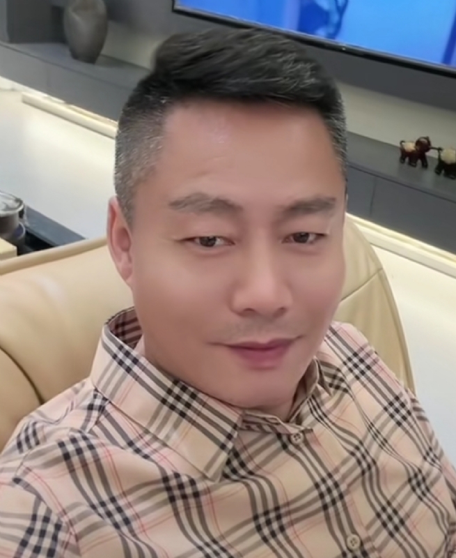 李*军的第二张照片--南京相亲服务中心