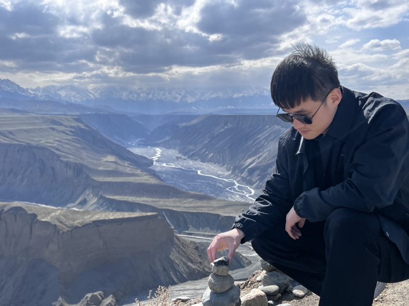 蓦然回首的第一张照片--南京相亲服务中心