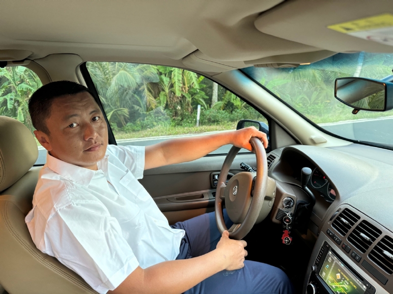 林荣华的第二张照片--南京相亲服务中心