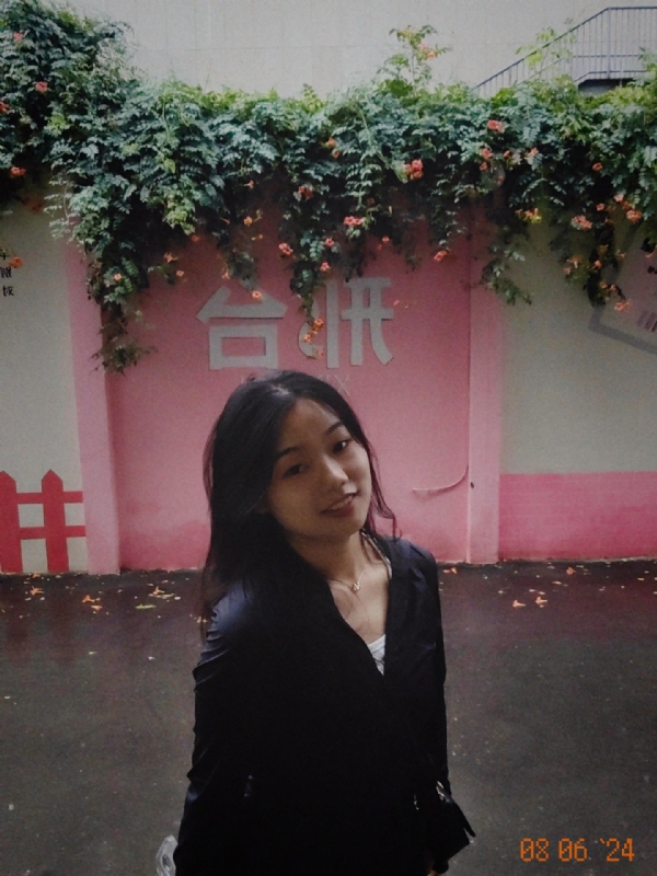 范范的丸子头的第一张照片--南京相亲服务中心