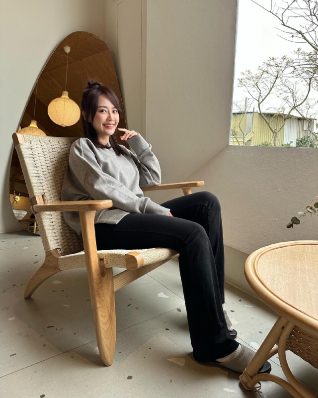 蓝色天空的第一张照片--南京相亲服务中心