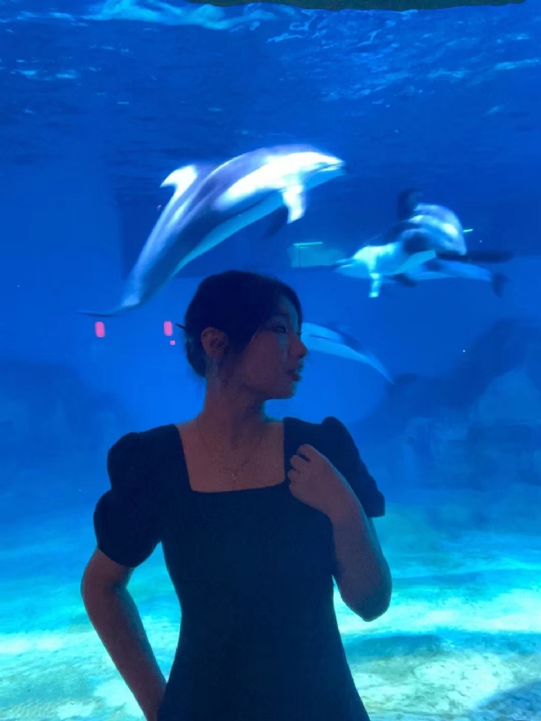 在水一方的第一张照片--南京相亲服务中心