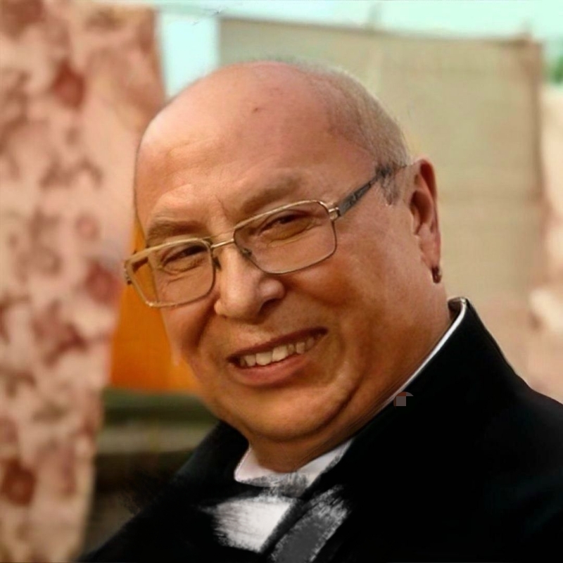 牵着猪儿看秀儿的第一张照片--南京相亲服务中心