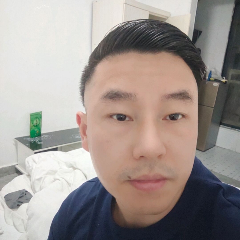 Poluk秦的第一张照片--南京相亲服务中心