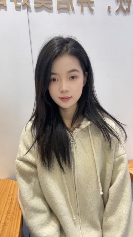 草莓奶昔的第一张照片--南京相亲服务中心