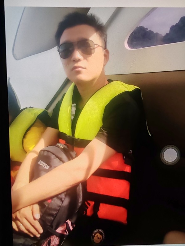 座看烟霞散的第一张照片--南京相亲服务中心