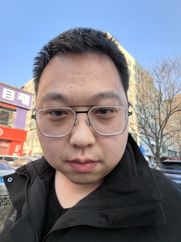 宋哲的第一张照片--南京相亲服务中心