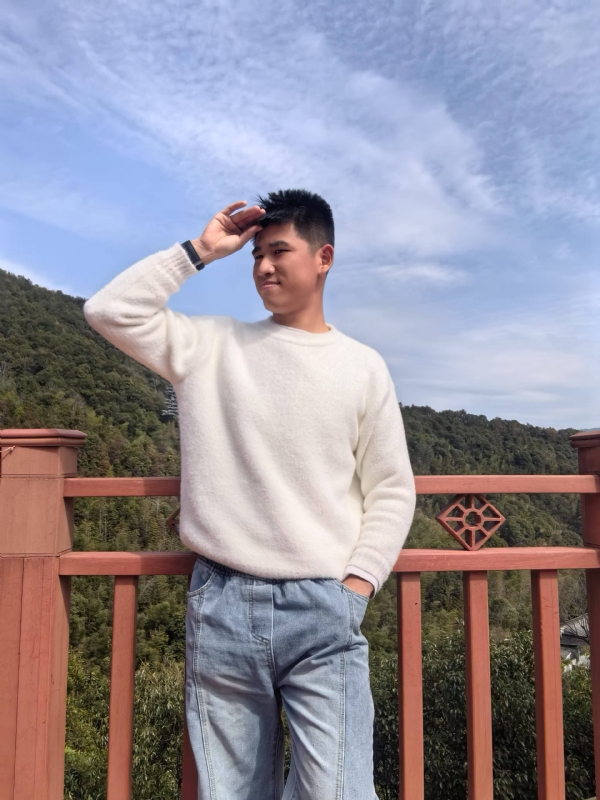 颜SEME的第一张照片--南京相亲服务中心