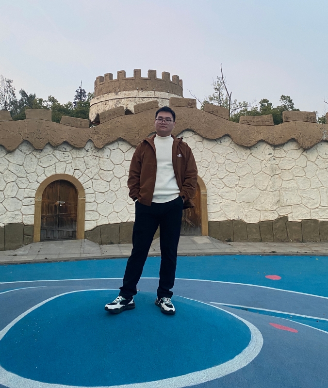 秦长风的第一张照片--南京相亲服务中心