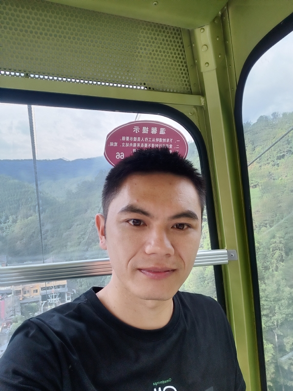 小鱼的第一张照片--南京相亲服务中心