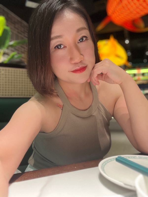 Mimi321的第一张照片--南京相亲服务中心