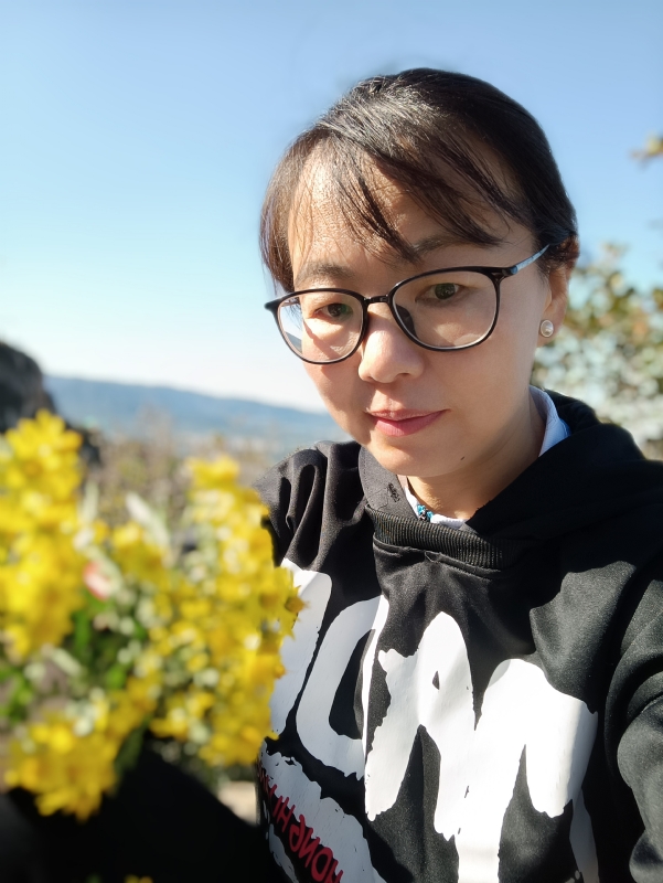 丽丽的第一张照片--南京相亲服务中心