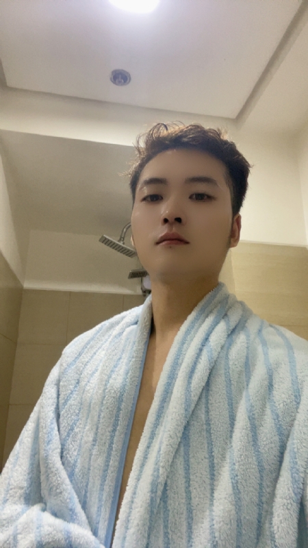 凡尘的第一张照片--南京相亲服务中心