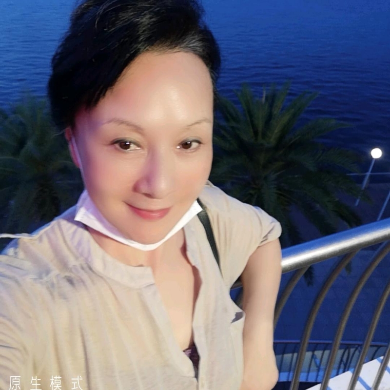 hong的第一张照片--南京相亲服务中心