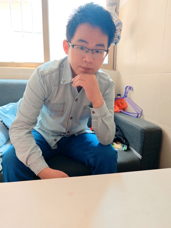 红尘一粟的第一张照片--南京相亲服务中心