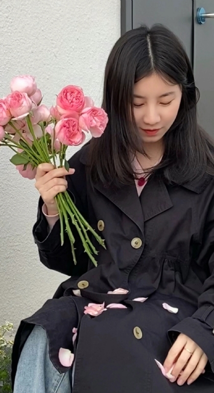 盐盐很甜的第二张照片--南京相亲服务中心