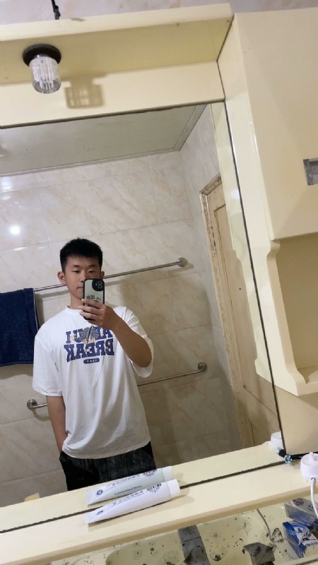 哈哈的第二张照片--南京相亲服务中心