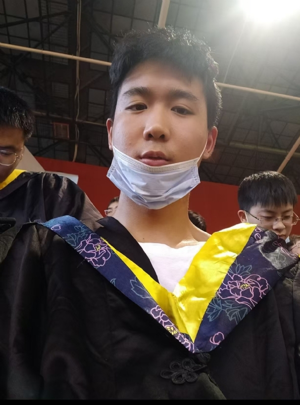 落落大方的第一张照片--南京相亲服务中心