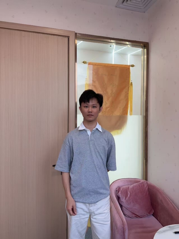 小叶子的第一张照片--南京相亲服务中心