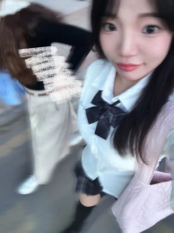 台灣小姐伊洛的第一张照片--南京相亲服务中心