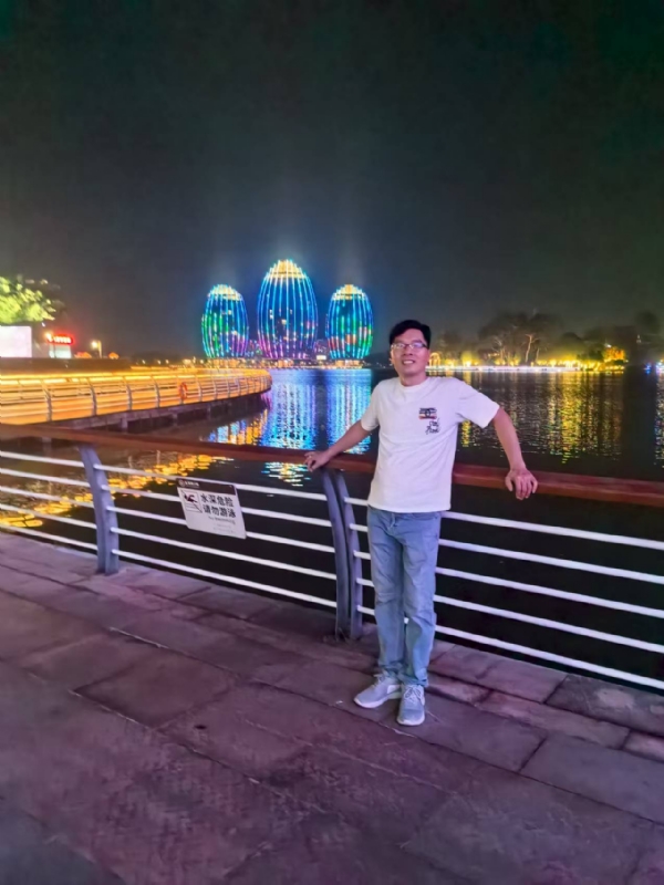 千年老妖的第一张照片--南京相亲服务中心