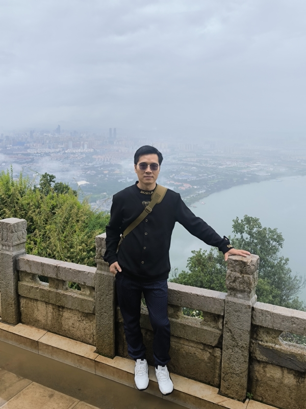 千年老妖的第二张照片--南京相亲服务中心