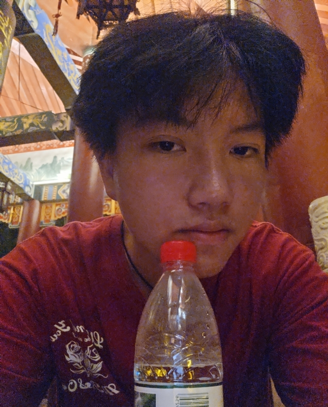 雨豫余的第一张照片--南京相亲服务中心