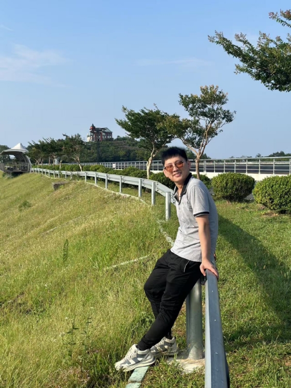 悠人的第一张照片--南京相亲服务中心