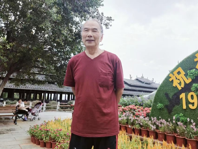 天星的第一张照片--南京相亲服务中心