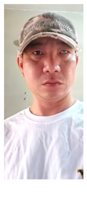 小心做人的第三张照片--南京相亲服务中心