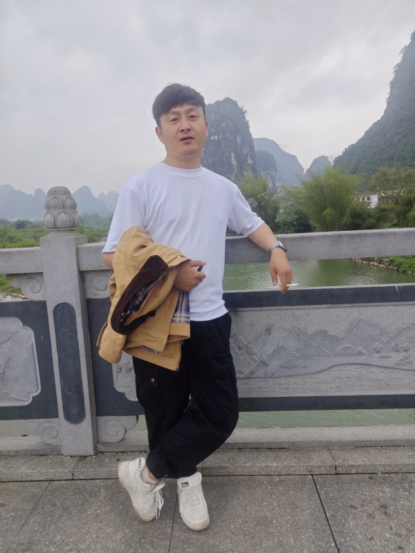 天选之人的第三张照片--南京相亲服务中心