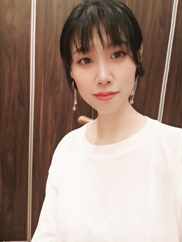 于小倩的第一张照片--南京相亲服务中心