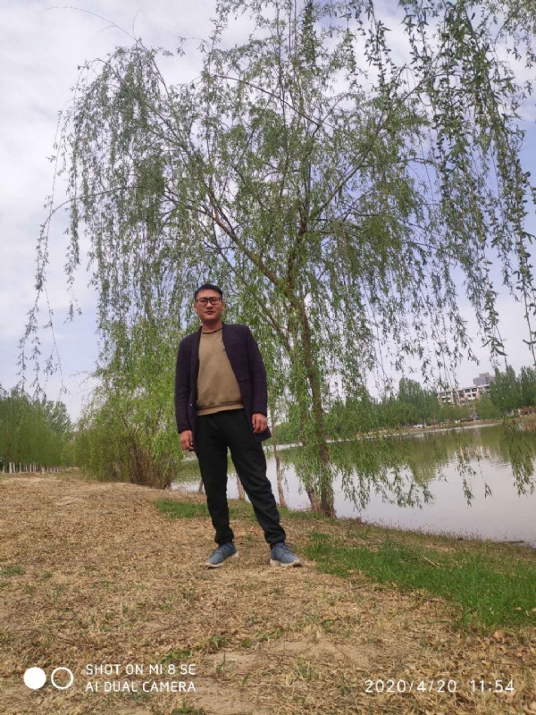 风中的烟头的第一张照片--南京相亲服务中心