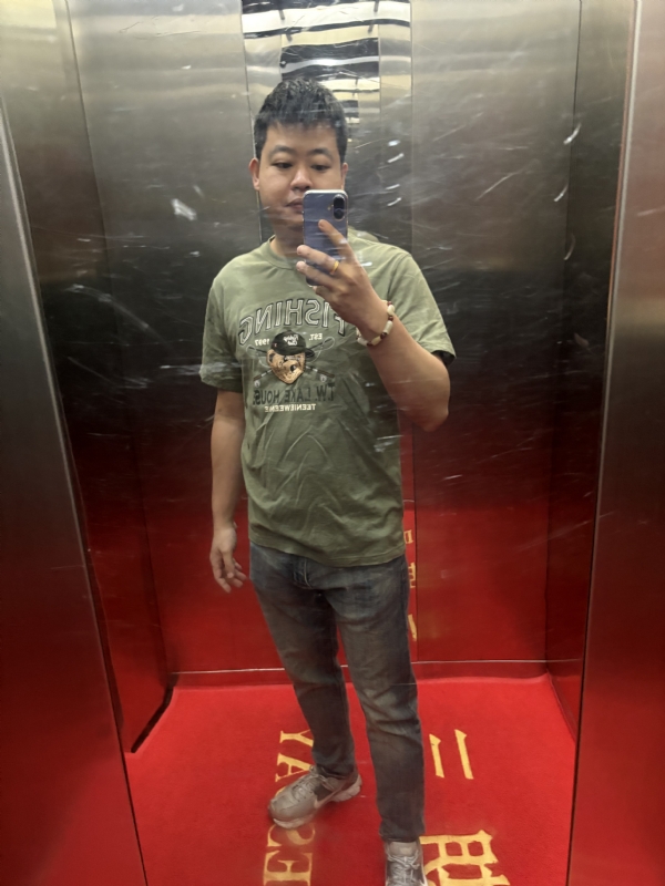 小张的第一张照片--南京相亲服务中心