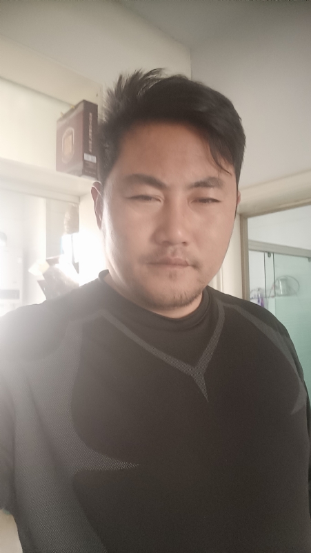 冲出亚马逊的第一张照片--南京相亲服务中心