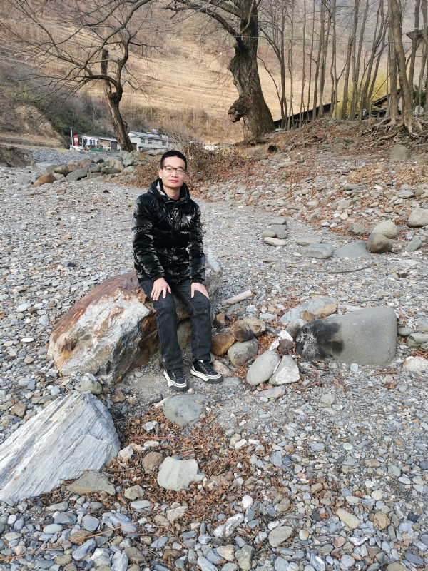 众里寻她的第一张照片--南京相亲服务中心