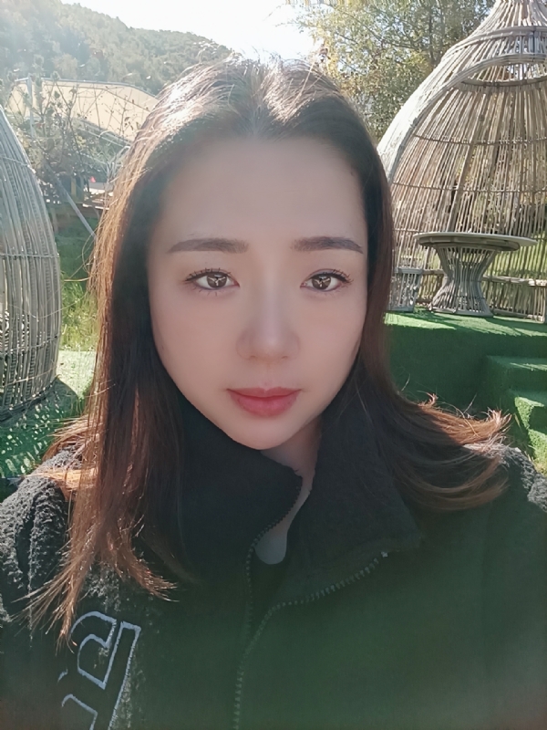 阿燕的第一张照片--南京相亲服务中心