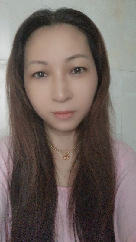 依依的第一张照片--南京相亲服务中心