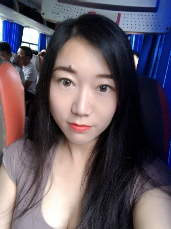 杨杨的第二张照片--南京相亲服务中心