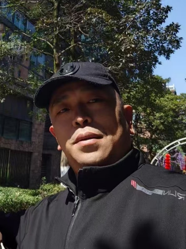 蓝色海洋的第一张照片--南京相亲服务中心